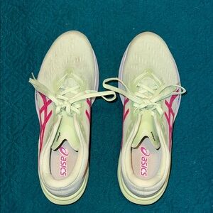 Asics spearmint green and magenta Dynablast FF Blast running shoes.